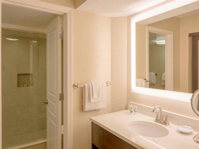 Bluegreen Vacations Casa Del Mar 오먼드 비치 외부 사진